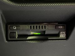 【ＥＴＣ】高速道路の料金所をストレスなく通過！話題のスポットやサービスエリアに多い「スマートIntercooler」利用時は必須のアイテムです。当店でセットアップを実施、ご納車当日からすぐにご利用いただけます！ 6
