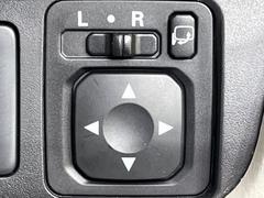 ����ư��Ǽ�ߥ顼�ۥ����ɥߥ顼����ư��Ǽ���ȤʤäƤ��ꡢ������־�Ǥ⥭�����Ĥ��ꥹ�����ޤ����ޤ��� 4