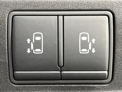 ��ξ¦�ѥ���饤�ɥɥ��ۥ��ޡ��ȥ����䱿ž�ʤΥ����å��Ǹ���ξ¦���饤�ɥɥ��γ��Ĥ���ǽ����ư�������Ϥ�����ƥɥ��򳫤���ɬ�פ�̵���������ʤ����ͤǤ��ñ�˳����Ĥ�Ǥ���Ŭ�Ǥ��� 3