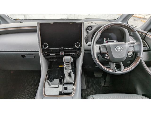 アルファード Ｚ　ユニバーサルステップ／プリクラッシュセーフティ／ブラインドスポット／レーンディパーチャーアラート／デジタルインナーミラー／ナビ／ＴＶ／３６０°カメラ／後席モニター／レザーシート／メーカー保証継承（14枚目）