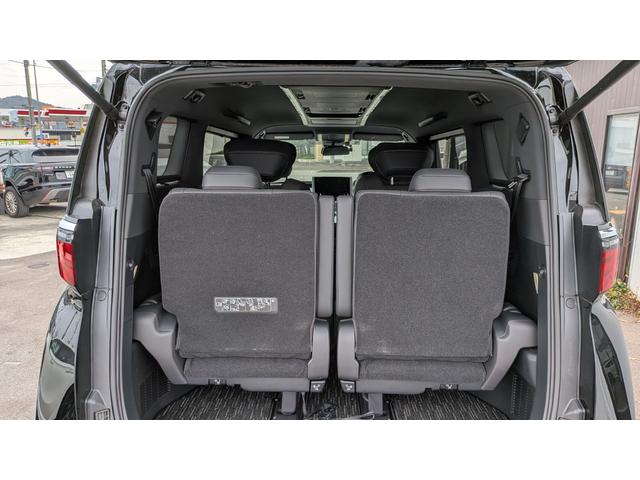 アルファード Ｚ　ユニバーサルステップ／プリクラッシュセーフティ／ブラインドスポット／レーンディパーチャーアラート／デジタルインナーミラー／ナビ／ＴＶ／３６０°カメラ／後席モニター／レザーシート／メーカー保証継承（20枚目）