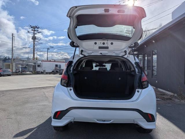 アクア Ｚ　モデリスタ／ナビ・ＴＶ・バックカメラ／ＬＴＡ／ＰＣＳ／クリアランスソナー／ＰＫＳＢ／ＲＳＡ／クルーズコントロール／オートハイビーム／メーカー保証継承（18枚目）