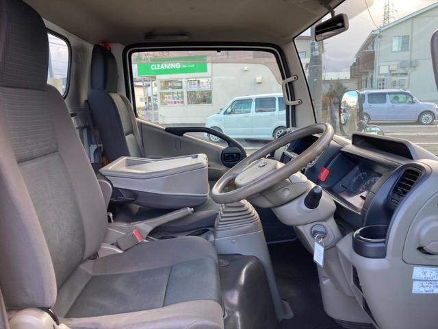 アトラストラック 4WD 5速マニュアル 3.0ディーゼルターボ 1.4t積 左電格ミラー ミラーヒーター スチールデッキ タイヤサイズ205/65R16 車両総重量3555kg 新普通免許で乗れます 136753km(21枚目)