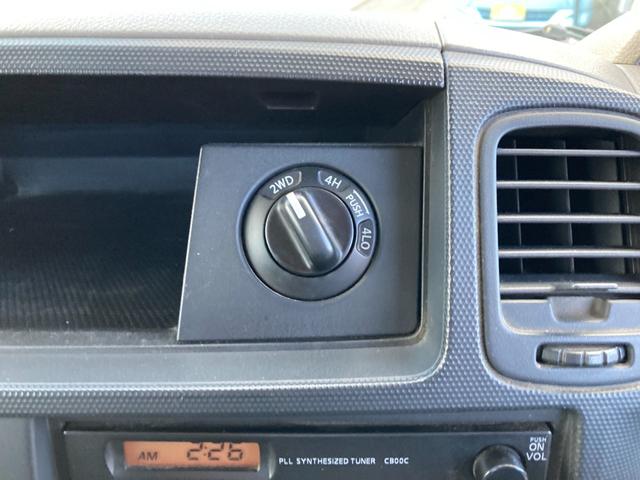 アトラストラック 4WD 5速マニュアル 3.0ディーゼルターボ 1.4t積 左電格ミラー ミラーヒーター スチールデッキ タイヤサイズ205/65R16 車両総重量3555kg 新普通免許で乗れます 136753km(25枚目)