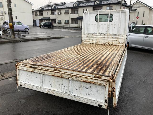 アトラストラック 4WD 5速マニュアル 3.0ディーゼルターボ 1.4t積 左電格ミラー ミラーヒーター スチールデッキ タイヤサイズ205/65R16 車両総重量3555kg 新普通免許で乗れます 136753km(54枚目)