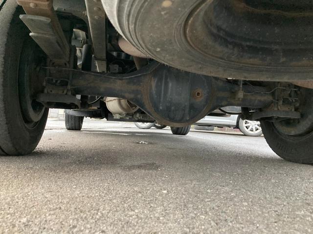 アトラストラック 4WD 5速マニュアル 3.0ディーゼルターボ 1.4t積 左電格ミラー ミラーヒーター スチールデッキ タイヤサイズ205/65R16 車両総重量3555kg 新普通免許で乗れます 136753km(57枚目)