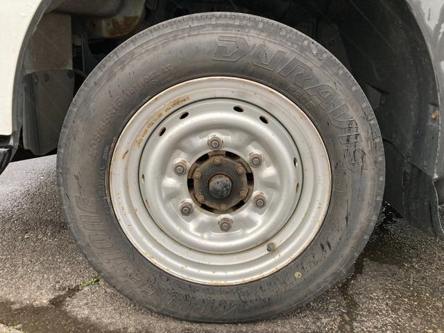 アトラストラック 4WD 5速マニュアル 3.0ディーゼルターボ 1.4t積 左電格ミラー ミラーヒーター スチールデッキ タイヤサイズ205/65R16 車両総重量3555kg 新普通免許で乗れます 136753km(61枚目)