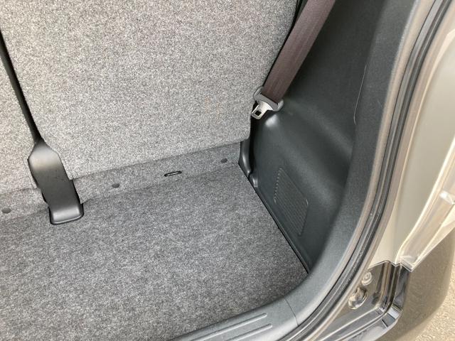 ライフ ディーバ　４ＷＤ　オートマチック　ＨＩＤヘッドライト　スマートキー　ナビ　ＴＶ　バックカメラ　ＥＴＣ　社外アルミ　オートエアコン　パワステ　エアコン　エアバック　パワーウィンドウ　走行中ＴＶ見れます　軽四（52枚目）