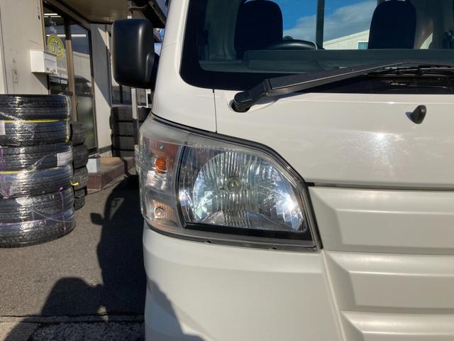 ハイゼットトラック ローダンプ 電動式 三方開 4WD フロアオートマチック LEDヘッドライト ゲートプロテクター ラジオデッキ パワステ 運転席・助手席エアバック タイヤサイズ145R12-6PR 軽トラ 39295km(11枚目)
