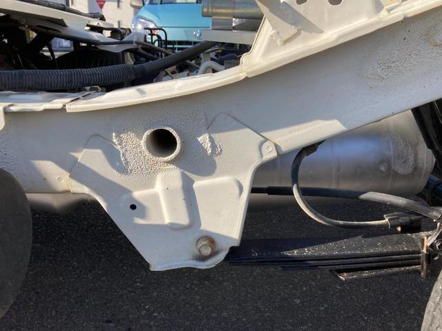 ハイゼットトラック ローダンプ 電動式 三方開 4WD フロアオートマチック LEDヘッドライト ゲートプロテクター ラジオデッキ パワステ 運転席・助手席エアバック タイヤサイズ145R12-6PR 軽トラ 39295km(58枚目)