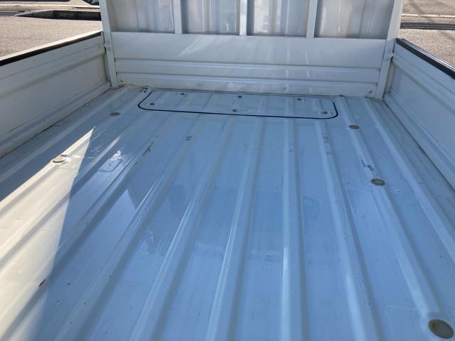 ハイゼットトラック ローダンプ 電動式 三方開 4WD フロアオートマチック LEDヘッドライト ゲートプロテクター ラジオデッキ パワステ 運転席・助手席エアバック タイヤサイズ145R12-6PR 軽トラ 39295km(63枚目)