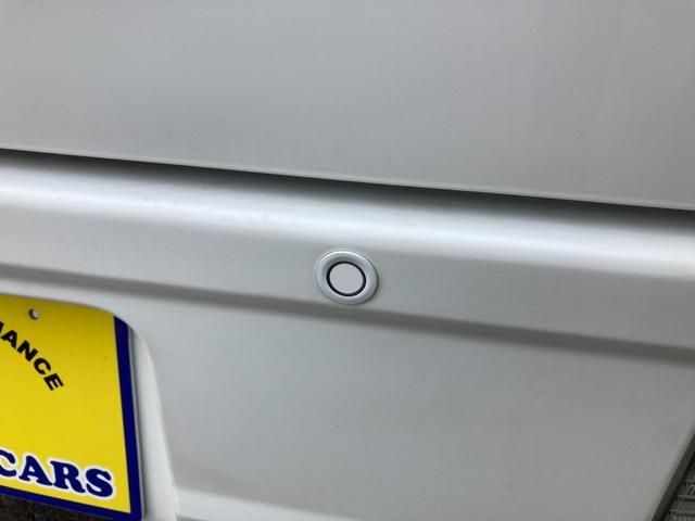 エブリイ ＰＡリミテッド　４ＷＤ　オートマチック　両側スライドドア　デュアルカメラブレーキサポート　障害物センサー　車線逸脱警報　横滑り防止装置　キーレス　ラジオ　タイヤサイズ１４５Ｒ１２－６ＰＲ　軽バン　１０９６７７ｋｍ（16枚目）