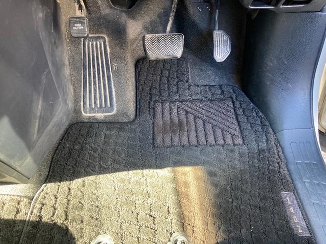 ノア Ｓｉ　４ＷＤ　ＣＶＴ　ワンオーナー　スマートキー　左パワースライドドア　ＬＥＤヘッドライト　アイドリングストップ　ナビ　ＴＶフルセグ　ＤＶＤ再生　Ｂｌｕｅｔｏｏｔｈ　ＥＴＣ　バックカメラ　エンスタ　横滑り（30枚目）