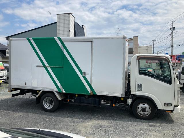 エルフトラック 　パネルバン　４ＷＤ　５速マニュアル　バックモニター　ドラレコ　キタムラカラーアルミバン　観音開　両側サイドドア　ラッシングレール２段　荷台内寸４４８０×１７７０×１８７０　後輪ダブル　４７５７６４ｋｍ（12枚目）