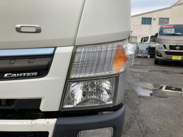 キャンター 　パブコパネルバン　新明和パワーゲート　４ＷＤ　ＡＴ　ディーゼルターボ　荷台内寸４３００・１７６０・２０７０　アルミ縞鋼板　ラッシングレール２段　バックモニター　フォグ　左電格ミラー　３７４６４７ｋｍ（7枚目）
