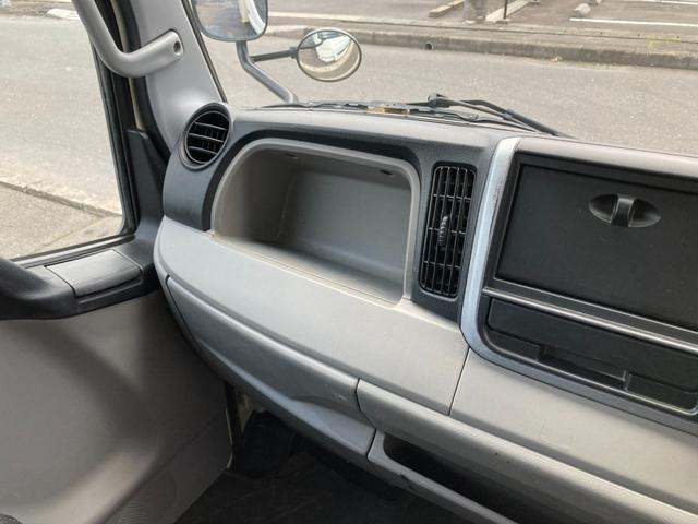 キャンター 　パブコパネルバン　新明和パワーゲート　４ＷＤ　ＡＴ　ディーゼルターボ　荷台内寸４３００・１７６０・２０７０　アルミ縞鋼板　ラッシングレール２段　バックモニター　フォグ　左電格ミラー　３７４６４７ｋｍ（25枚目）