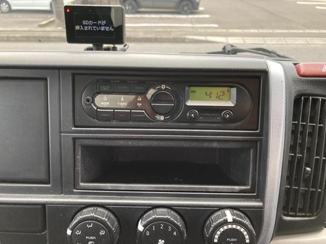 キャンター 　パブコパネルバン　新明和パワーゲート　４ＷＤ　ＡＴ　ディーゼルターボ　荷台内寸４３００・１７６０・２０７０　アルミ縞鋼板　ラッシングレール２段　バックモニター　フォグ　左電格ミラー　３７４６４７ｋｍ（28枚目）