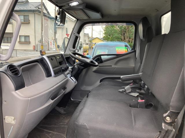 キャンター 　パブコパネルバン　新明和パワーゲート　４ＷＤ　ＡＴ　ディーゼルターボ　荷台内寸４３００・１７６０・２０７０　アルミ縞鋼板　ラッシングレール２段　バックモニター　フォグ　左電格ミラー　３７４６４７ｋｍ（43枚目）