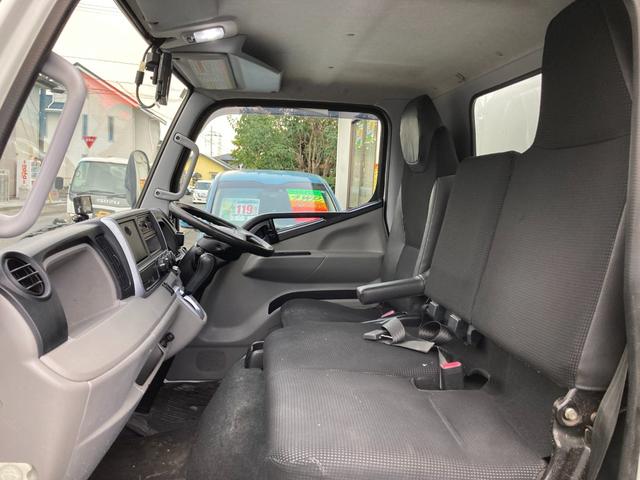 キャンター 　パブコパネルバン　新明和パワーゲート　４ＷＤ　ＡＴ　ディーゼルターボ　荷台内寸４３００・１７６０・２０７０　アルミ縞鋼板　ラッシングレール２段　バックモニター　フォグ　左電格ミラー　３７４６４７ｋｍ（44枚目）