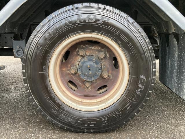 キャンター 　パブコパネルバン　新明和パワーゲート　４ＷＤ　ＡＴ　ディーゼルターボ　荷台内寸４３００・１７６０・２０７０　アルミ縞鋼板　ラッシングレール２段　バックモニター　フォグ　左電格ミラー　３７４６４７ｋｍ（77枚目）