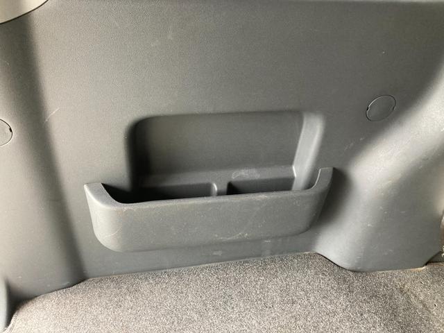 アトレーワゴン カスタムターボＲＳ　４ＷＤ　オートマチック　両側スライドドア　ターボ　ＨＩＤヘッドライト　ＬＥＤフォグ　キーレスエントリー　電動格納ミラー　パワーウィンドウ　社外１３インチアルミ　サイドシル穴有り　１２８８０１ｋｍ（61枚目）