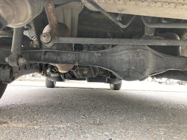 アトレーワゴン カスタムターボＲＳ　４ＷＤ　オートマチック　両側スライドドア　ターボ　ＨＩＤヘッドライト　ＬＥＤフォグ　キーレスエントリー　電動格納ミラー　パワーウィンドウ　社外１３インチアルミ　サイドシル穴有り　１２８８０１ｋｍ（64枚目）