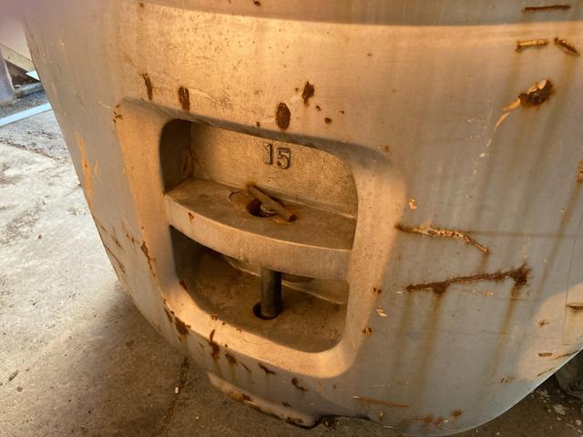 日産 1.5tフォークリフト NL01M15 ヒンジドフォーク 稼働時間1828アワー 新品オペレーターシート交換 2006年7月製造 車両重量2800kg マスト3M ナンバー取得可能 オートローン対応可(55枚目)