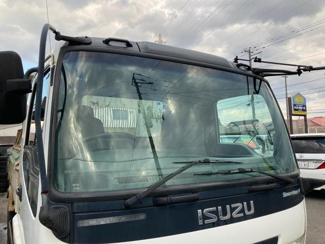 フォワード 強化ダンプ 6速マニュアル 2ペダル 5.2ディーゼル 新明和DRF4 電動コボレーン 3.7t積 FRR90C3S タイヤサイズ225/80R17.5 タイヤチェーン1ペア有り ラジオデッキ HSA 4tダンプ(11枚目)