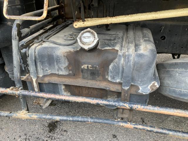 フォワード 強化ダンプ 6速マニュアル 2ペダル 5.2ディーゼル 新明和DRF4 電動コボレーン 3.7t積 FRR90C3S タイヤサイズ225/80R17.5 タイヤチェーン1ペア有り ラジオデッキ HSA 4tダンプ(54枚目)