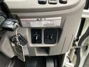 　パブコパネルバン　新明和パワーゲート　４ＷＤ　ＡＴ　ディーゼルターボ　荷台内寸４３００・１７６０・２０７０　アルミ縞鋼板　ラッシングレール２段　バックモニター　フォグ　左電格ミラー　３７４６４７ｋｍ（35枚目）
