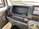 ＳＤＸ　４ＷＤ　５速ＭＴ　ＬＥＤヘッドライト　オートゲージタコメーター　社外マフラー　ナビ　Ｂｌｕｅｔｏｏｔｈ　ＥＴＣ　キーレス　パワーウィンドウ　作業灯　荷台ゴムマッド　ゲートプロテクター　ゲートチェーン（21枚目）
