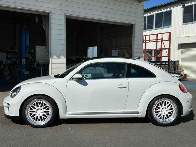 ザ・ビートル ターボ　クールスターｐｋｇ　Ａｌｐｉｌ　９１１ルック前後バンパー　マフラー　ＷＯＲＫ１９ＡＷ　車高調　内装張替え　カーボンコンビステアリング　シフトノブ　　プッシュスタート　カロッツェリアナビＴＶ　ＥＴＣ（8枚目）