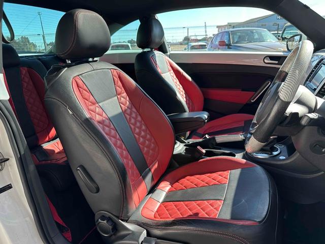 ザ・ビートル ターボ　クールスターｐｋｇ　Ａｌｐｉｌ　９１１ルック前後バンパー　マフラー　ＷＯＲＫ１９ＡＷ　車高調　内装張替え　カーボンコンビステアリング　シフトノブ　　プッシュスタート　カロッツェリアナビＴＶ　ＥＴＣ（10枚目）