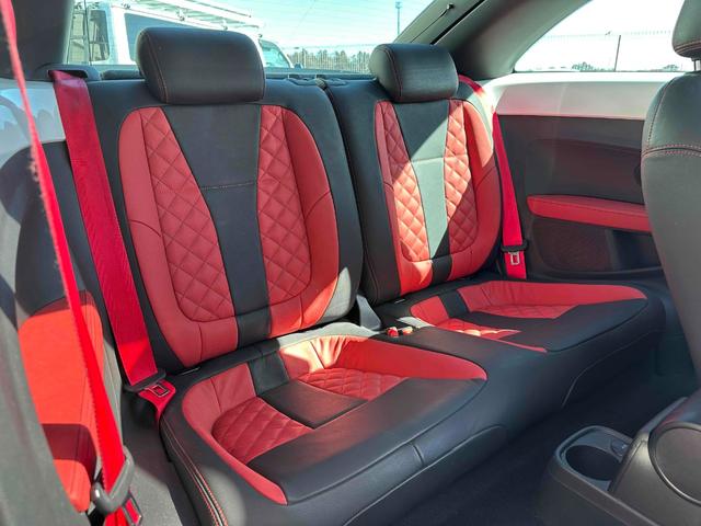 ザ・ビートル ターボ　クールスターｐｋｇ　Ａｌｐｉｌ　９１１ルック前後バンパー　マフラー　ＷＯＲＫ１９ＡＷ　車高調　内装張替え　カーボンコンビステアリング　シフトノブ　　プッシュスタート　カロッツェリアナビＴＶ　ＥＴＣ（11枚目）