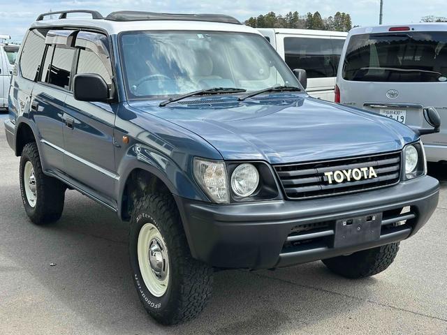 ランドクルーザープラド ＴＸリミテッド　４ＷＤ　ディーゼルターボ　丸目ナロー仕様　アルルブルー　ＤＥＡＮ１６ＡＷ　サンルーフ　社外ナビＴＶ　クラシックコンプリート（3枚目）