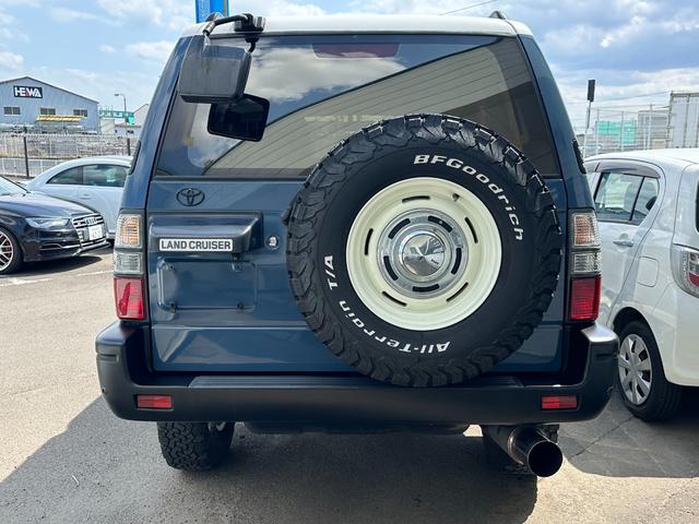 ランドクルーザープラド ＴＸリミテッド　４ＷＤ　ディーゼルターボ　丸目ナロー仕様　アルルブルー　ＤＥＡＮ１６ＡＷ　サンルーフ　社外ナビＴＶ　クラシックコンプリート（6枚目）
