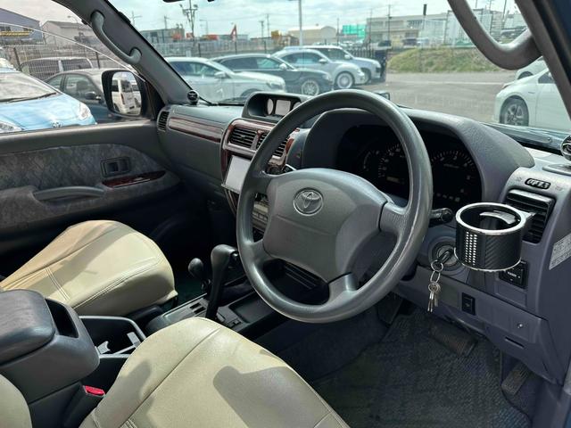 ランドクルーザープラド ＴＸリミテッド　４ＷＤ　ディーゼルターボ　丸目ナロー仕様　アルルブルー　ＤＥＡＮ１６ＡＷ　サンルーフ　社外ナビＴＶ　クラシックコンプリート（10枚目）