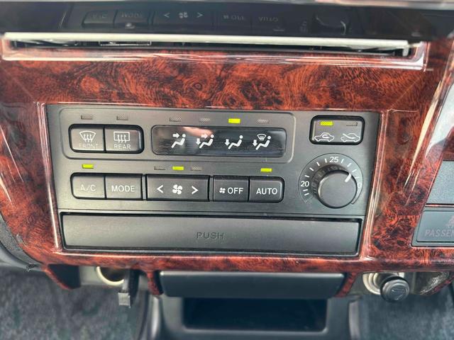 ランドクルーザープラド ＴＸリミテッド　４ＷＤ　ディーゼルターボ　丸目ナロー仕様　アルルブルー　ＤＥＡＮ１６ＡＷ　サンルーフ　社外ナビＴＶ　クラシックコンプリート（17枚目）