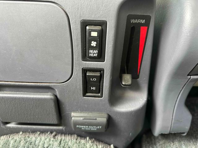 ランドクルーザープラド ＴＸリミテッド　４ＷＤ　ディーゼルターボ　丸目ナロー仕様　アルルブルー　ＤＥＡＮ１６ＡＷ　サンルーフ　社外ナビＴＶ　クラシックコンプリート（21枚目）