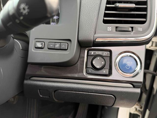 クラウンハイブリッド アスリートＳ　純正ナビＴＶ　バックカメラ　ビルトインＥＴＣ　ドラレコ前後　スマートキー　前車追従クルーズコントロール　パワーシート　シートヒーター　純正１７ＡＷ（22枚目）