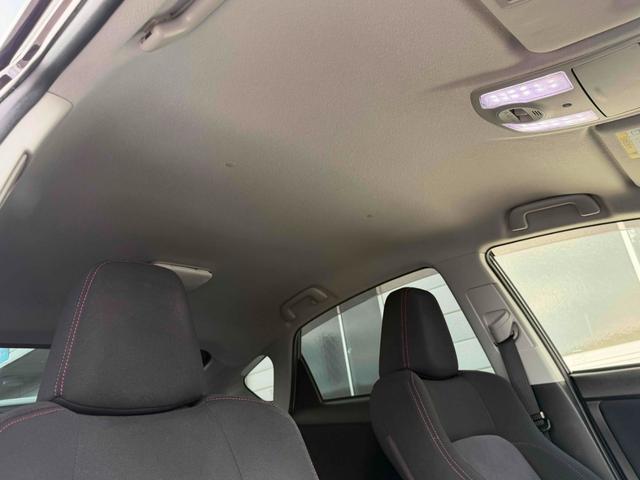 プリウス Ｓツーリングセレクション・Ｇ’ｓ　専用シート　エアロパーツ　１７ＡＷ　純正フルセグナビＴＶ　Ｂｌｕｅｔｏｏｔｈ対応　バックカメラ　ＥＴＣ　ＨＩＤヘッドライト　プッシュスタート（24枚目）