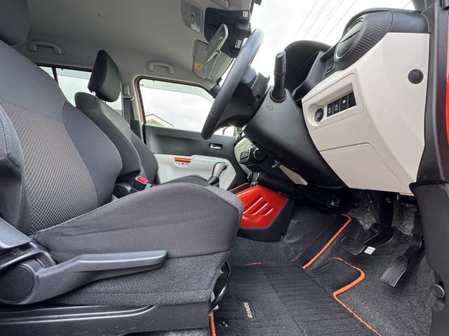 イグニス ハイブリッドＭＺ　４ＷＤ　衝突防止機能　純正エンジンスターター　スマートキー　プッシュスタートエンジン　フルセグナビ　Ｂｌｕｅｔｏｏｔｈ　バックカメラ　ＥＴＣ　クルーズコントロール　ステアリングリモコン　パドルシフト（13枚目）