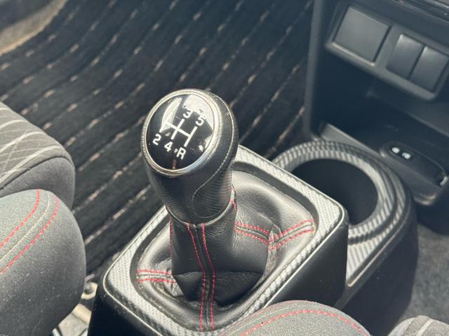 アルトワークス ベースグレード　４ＷＤ　マニュアル車　５ＭＴ　ドライブレコーダー　スマートキー　プッシュスタートエンジン　フルセグナビ　ＥＴＣ　ステアリングリモコン（32枚目）