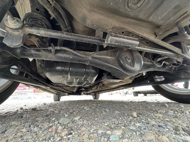 アルトワークス ベースグレード　４ＷＤ　マニュアル車　５ＭＴ　ドライブレコーダー　スマートキー　プッシュスタートエンジン　フルセグナビ　ＥＴＣ　ステアリングリモコン（37枚目）