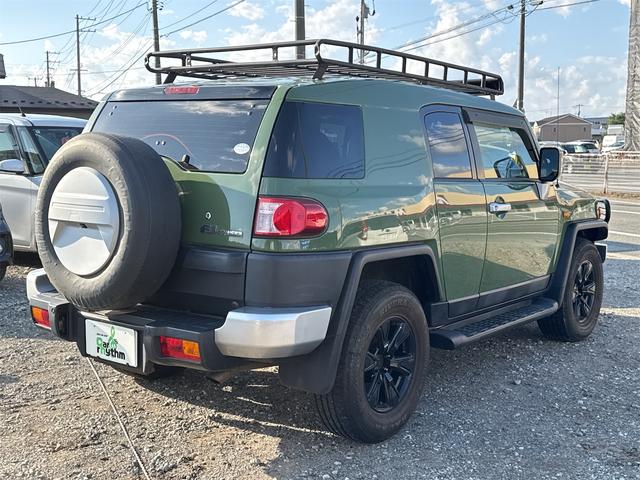 ＦＪクルーザー ベースグレード　４ＷＤ　ＥＴＣ　バックカメラ　クリアランスソナー　ナビ　ＴＶ　アルミホイール　キーレスエントリー　ＡＴ　盗難防止システム　衝突安全ボディ　ＣＤ　ＤＶＤ再生　ミュージックプレイヤー接続可　ＡＢＳ　ＥＳＣ（18枚目）