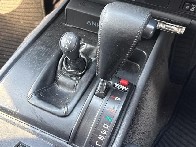 ランドクルーザー８０ ＶＸリミテッド　４ＷＤ　ドライブレコーダー　ＥＴＣ　バックカメラ　ディーゼルターボ　ナビ　ヘッドライトウォッシャー　電動サンルーフ　シートヒーター　ＡＴ　ミュージックプレイヤー接続可　ＢＴオーディオ　Ｄターボ（15枚目）