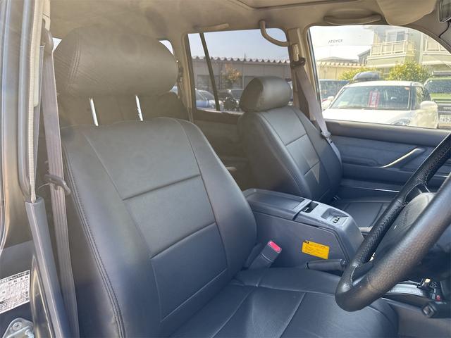 ランドクルーザー８０ ＶＸリミテッド　４ＷＤ　ドライブレコーダー　ＥＴＣ　バックカメラ　ディーゼルターボ　ナビ　ヘッドライトウォッシャー　電動サンルーフ　シートヒーター　ＡＴ　ミュージックプレイヤー接続可　ＢＴオーディオ　Ｄターボ（45枚目）