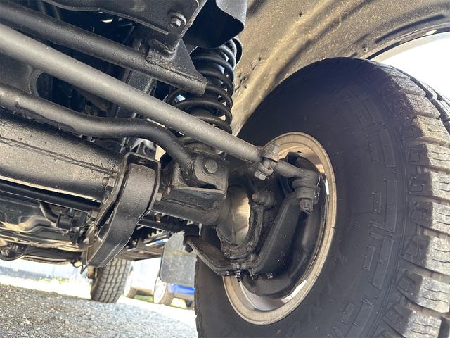 ランドクルーザー８０ ＶＸリミテッド　４ＷＤ　ドライブレコーダー　ＥＴＣ　バックカメラ　ディーゼルターボ　ナビ　ヘッドライトウォッシャー　電動サンルーフ　シートヒーター　ＡＴ　ミュージックプレイヤー接続可　ＢＴオーディオ　Ｄターボ（72枚目）