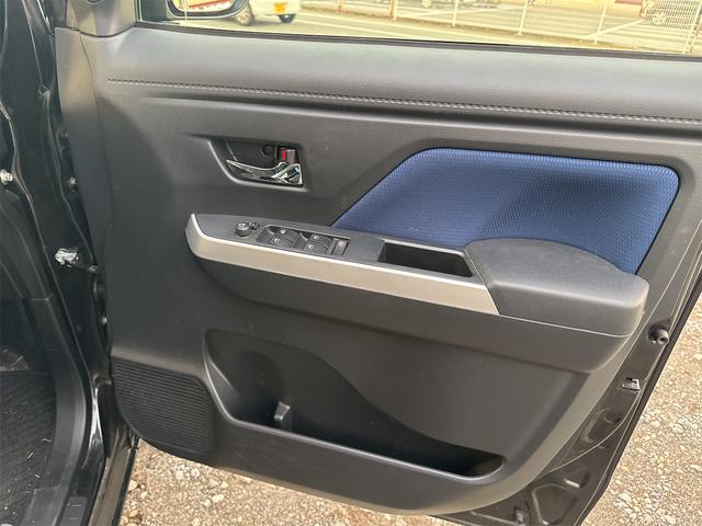 タンク カスタムＧ　Ｓ　４ＷＤ　バックカメラ　ナビ　フルセグＴＶ　両側電動スライドドア　オートクルーズコントロール　衝突被害軽減システム　アルミホイール　オートライト　ＬＥＤヘッドランプ　スマートキー　アイドリングストップ（35枚目）