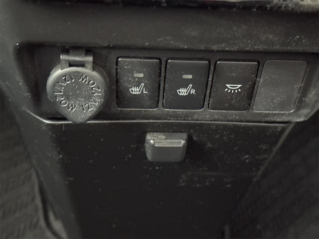 タンク カスタムＧ　Ｓ　４ＷＤ　バックカメラ　ナビ　フルセグＴＶ　両側電動スライドドア　オートクルーズコントロール　衝突被害軽減システム　アルミホイール　オートライト　ＬＥＤヘッドランプ　スマートキー　アイドリングストップ（43枚目）